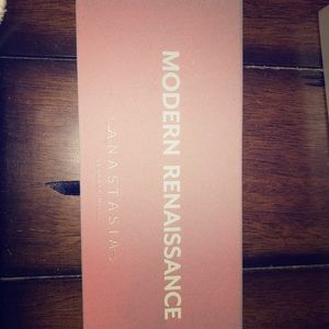 Anastasia Beverly Hills Modern Renaissance Palette